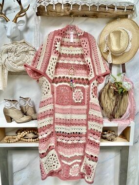 Stunning duster Granny Square boho Cocoon shrug kimono cover up w farmhouse vibe